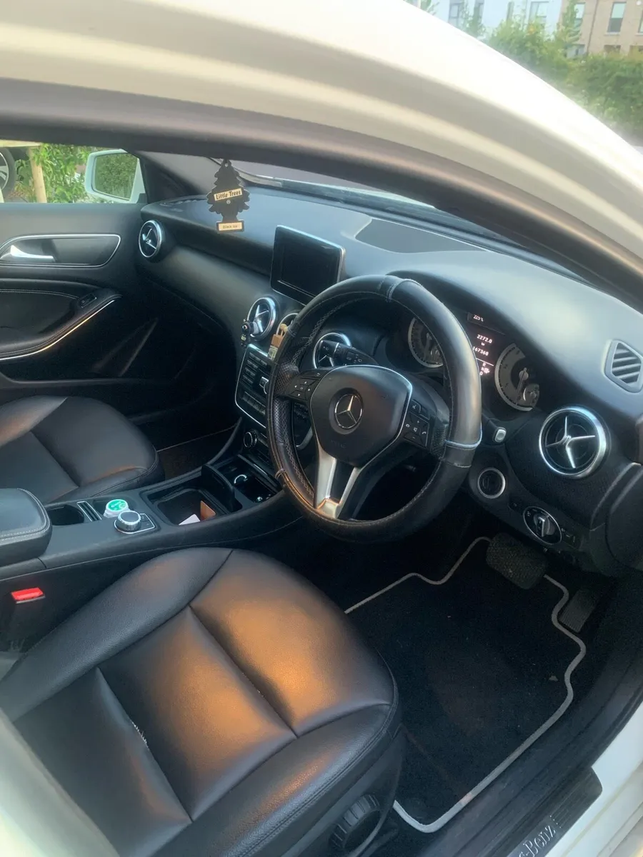 Mercedes A180d - Image 4