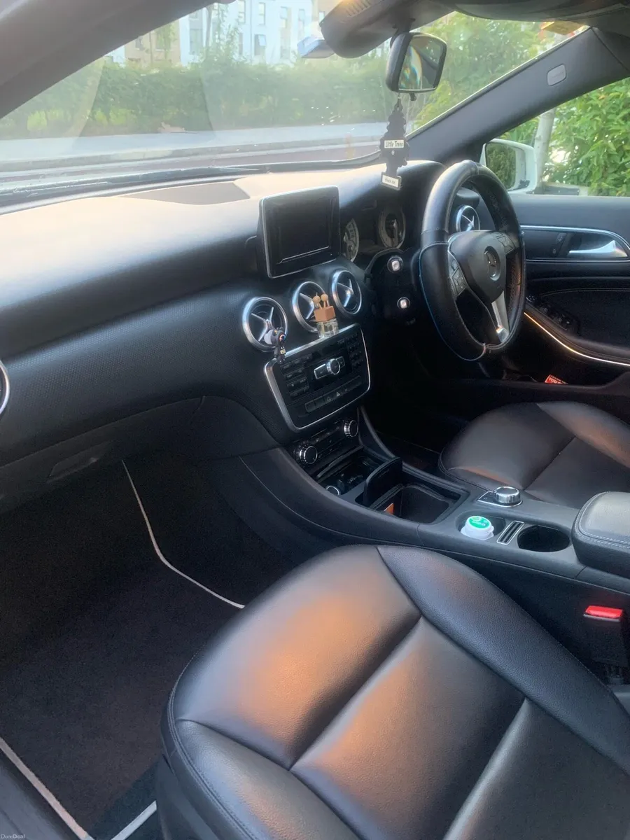 Mercedes A180d - Image 6