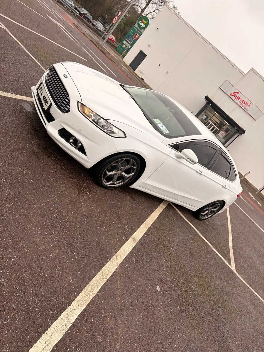 Ford Mondeo - Image 1