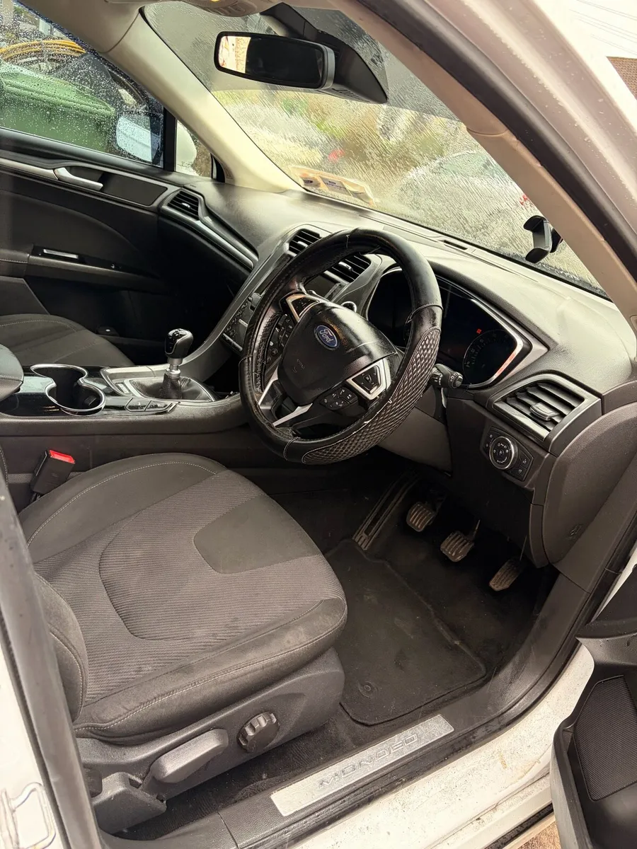 Ford Mondeo - Image 4