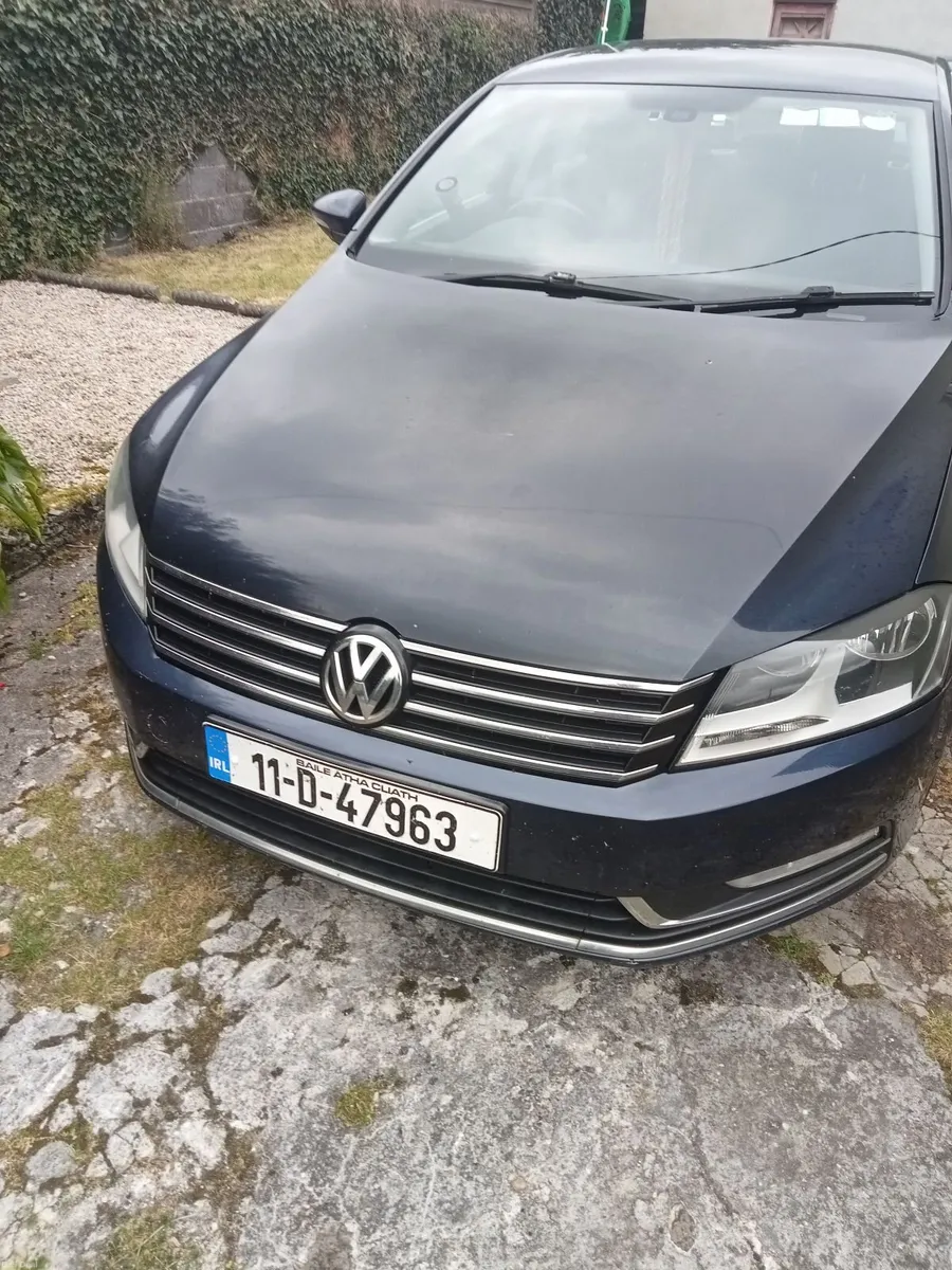 Volkswagen Passat 2011 - Image 1