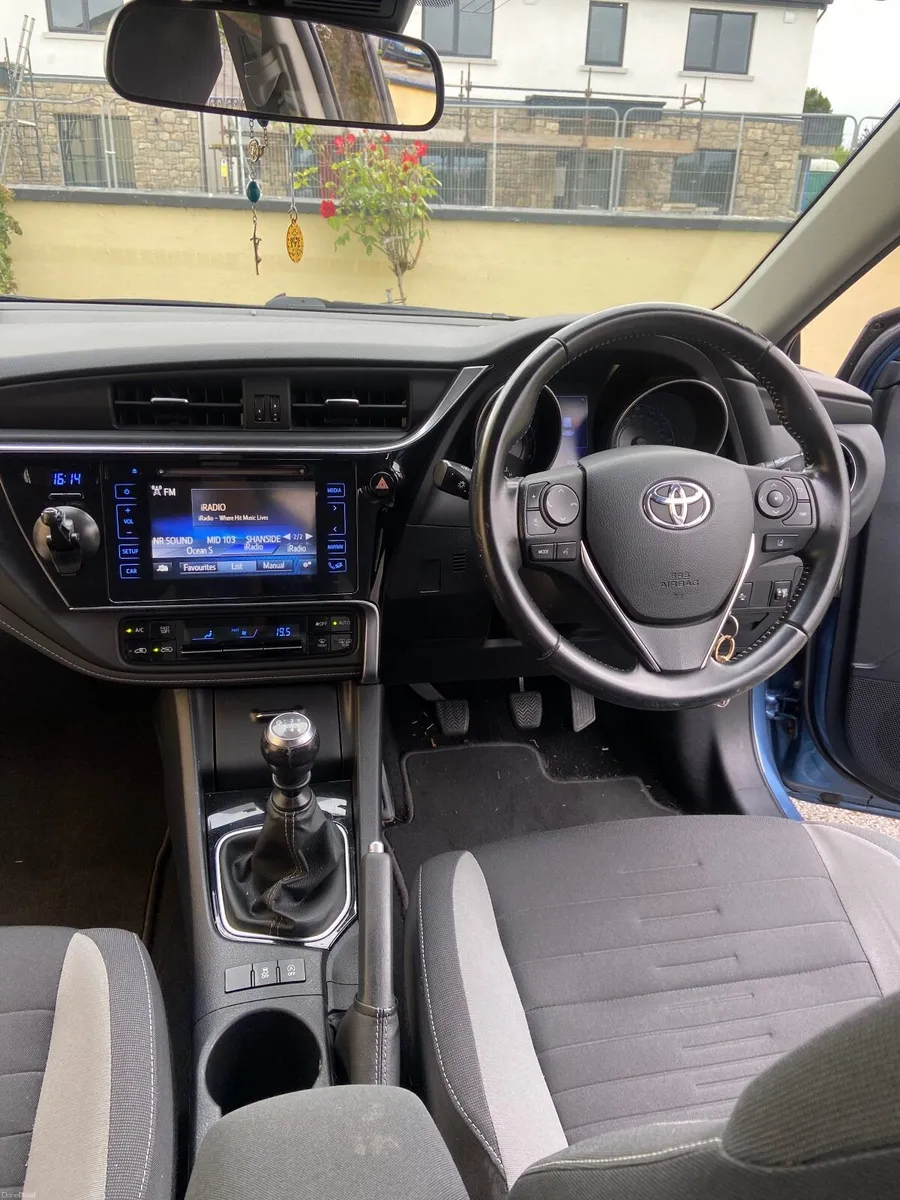 Toyota Auris 2018 - Image 4