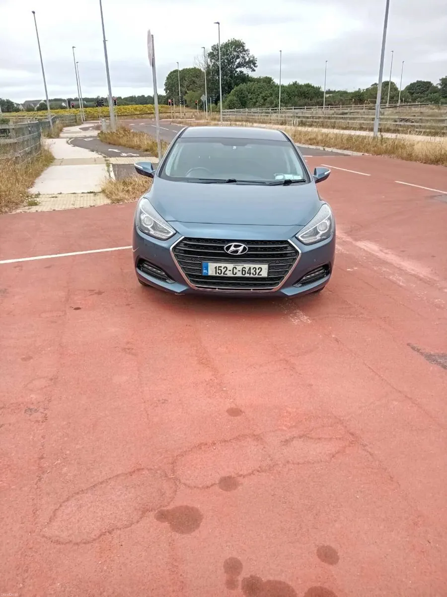 Hyundai i40 AUTOMATIC - Image 2