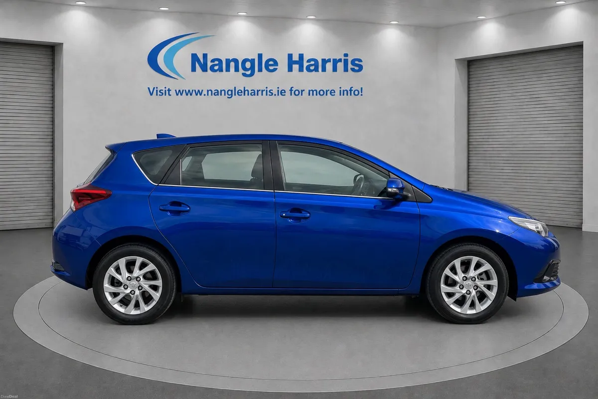 Toyota Auris Fresh NCT 03/28 - Image 6