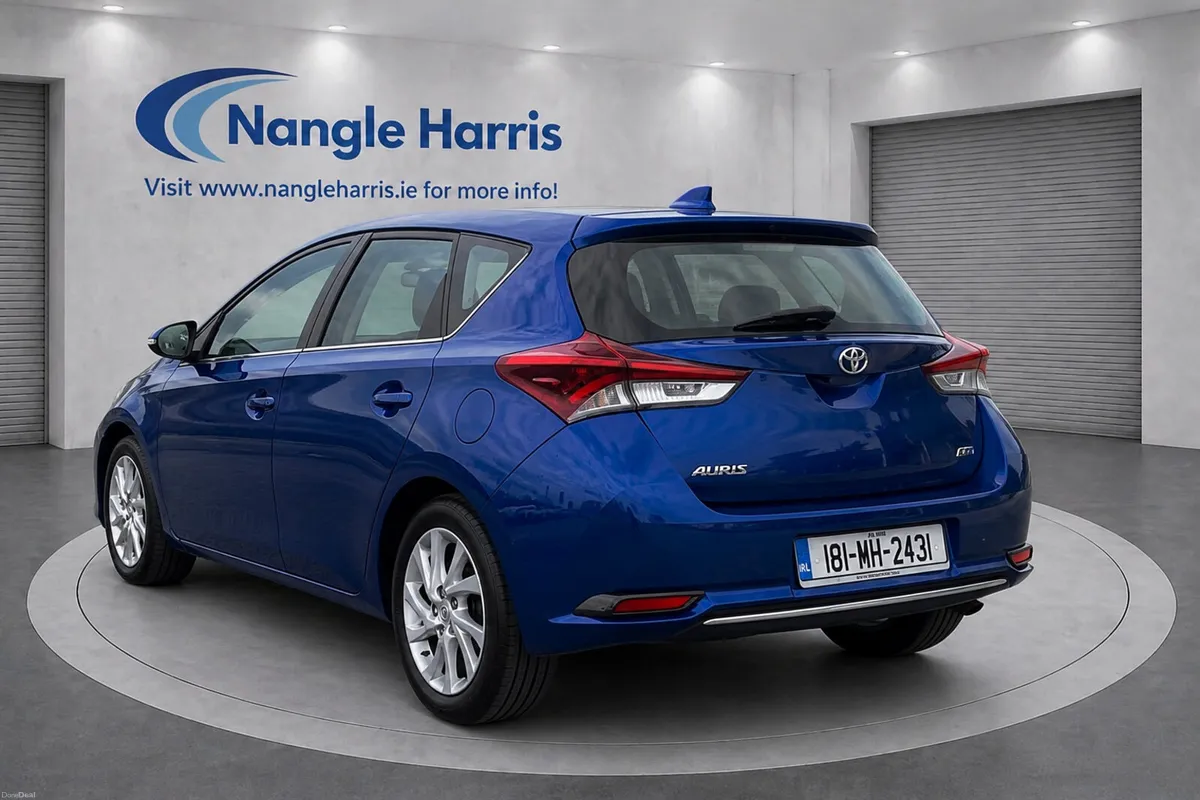 Toyota Auris Fresh NCT 03/28 - Image 3
