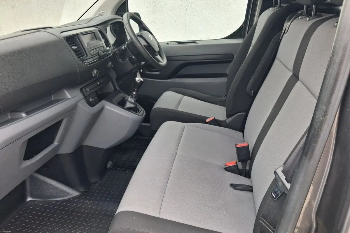 Citroen Dispatch 1.6 Blue HDi Diesel 115bhp - Image 6