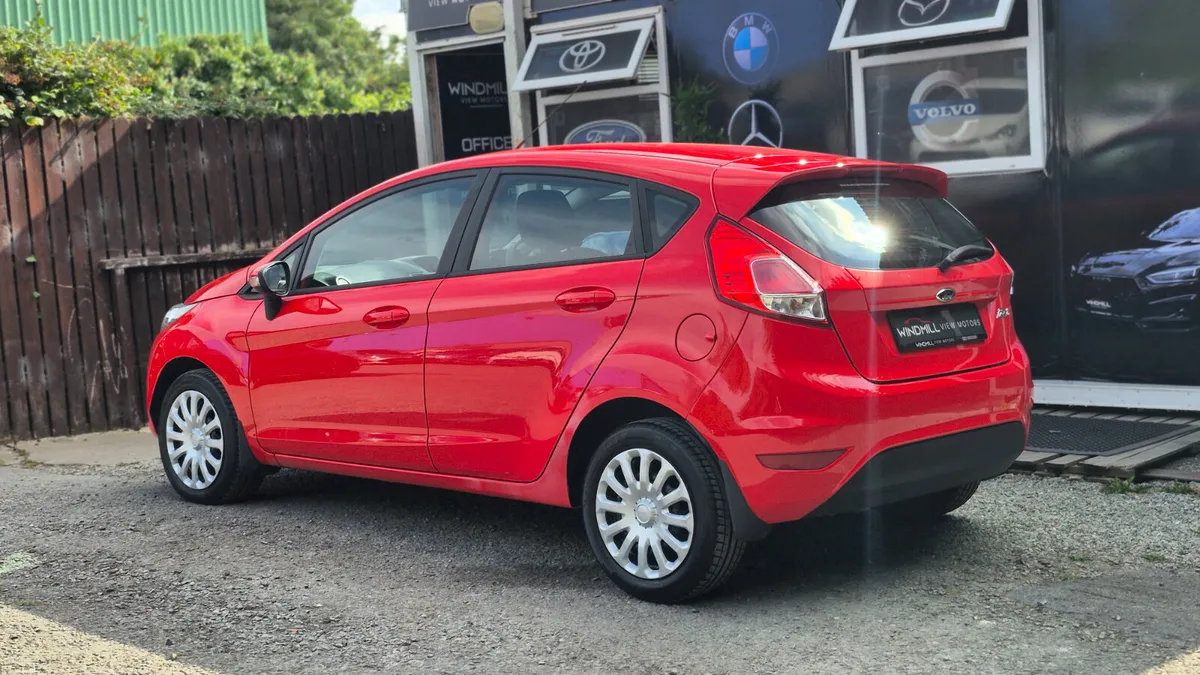 Ford Fiesta 1.25 STYLE 60BHP 5DR 2013 - Image 6