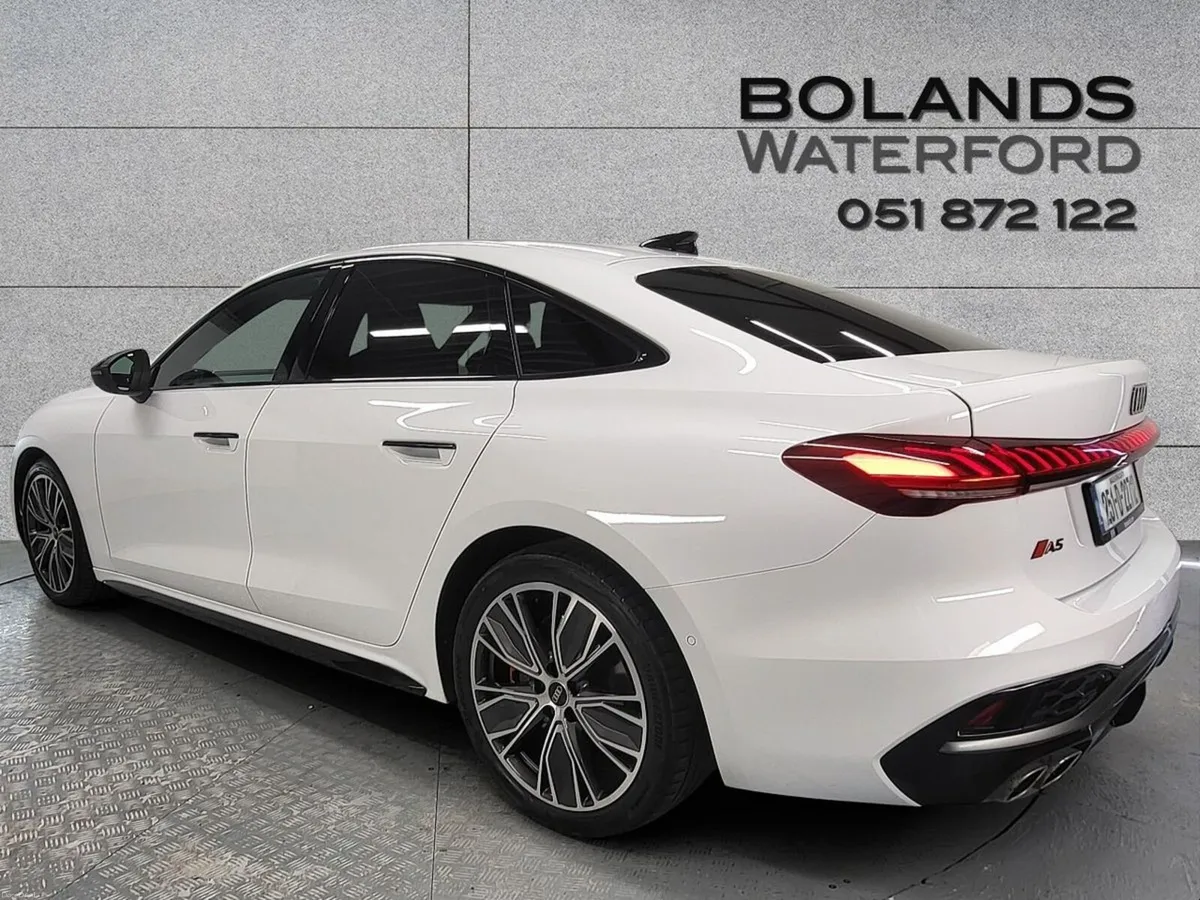 Audi A5 A5 SAL 40 TDI 204HP S Line - Image 2