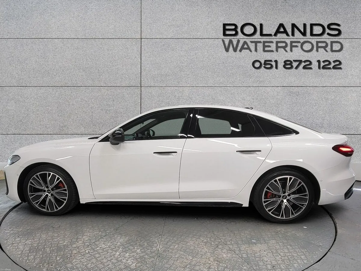 Audi A5 A5 SAL 40 TDI 204HP S Line - Image 3