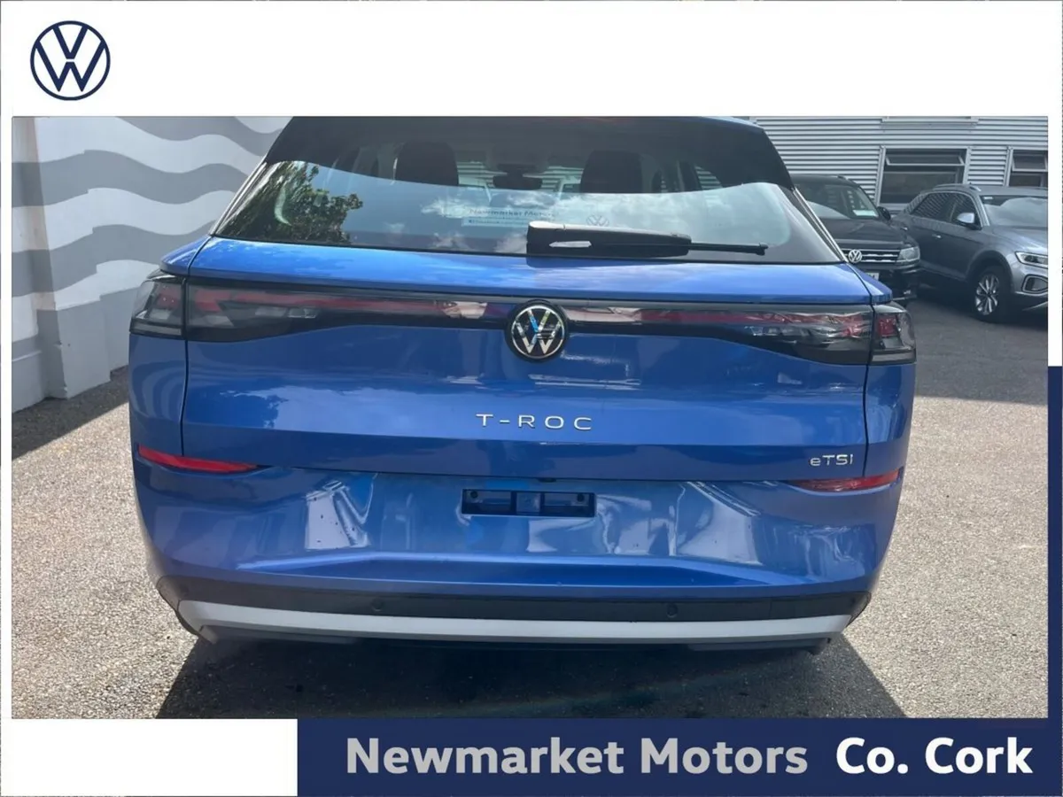 Volkswagen T-Roc LIFE PLUS 116BHP MHEV AUTOMATIC 1 - Image 6