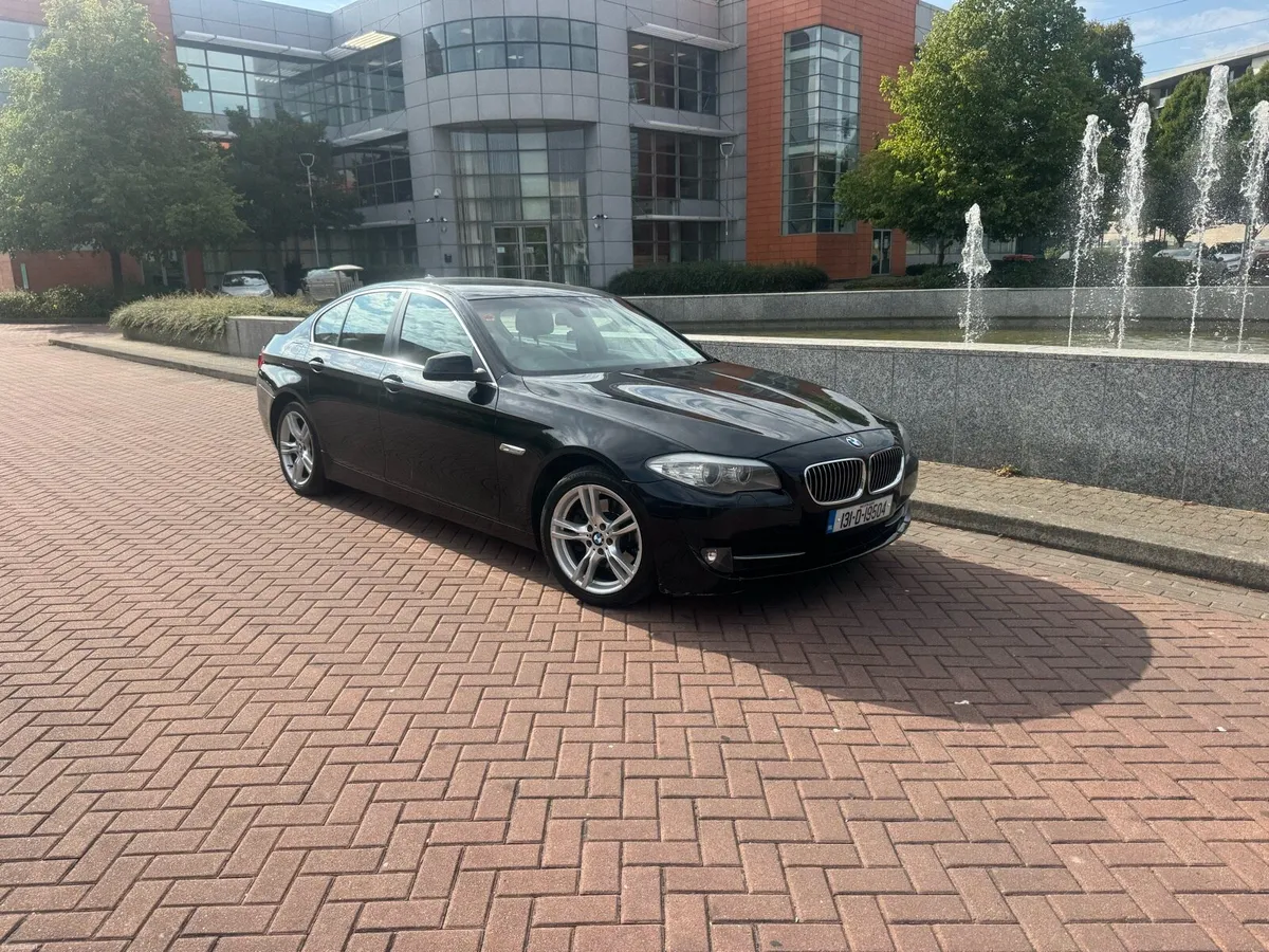 2013 BMW 520 AUTO - Image 1