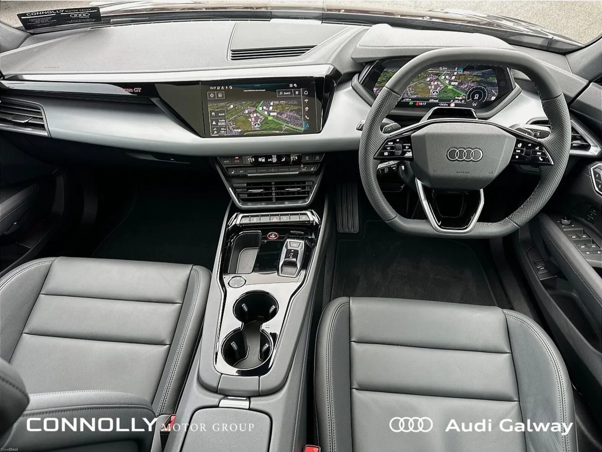 Audi e-tron GT E-TRON GT QUATTRO ~SPECIAL COLOUR+B - Image 4