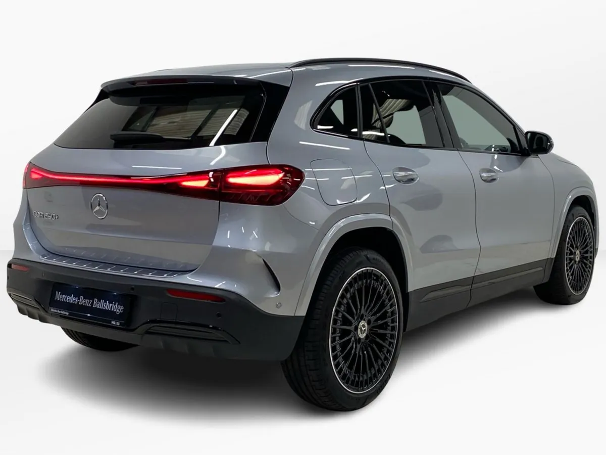 Mercedes-Benz EQA EQA 250+ AMG Line Urban Edition - Image 3