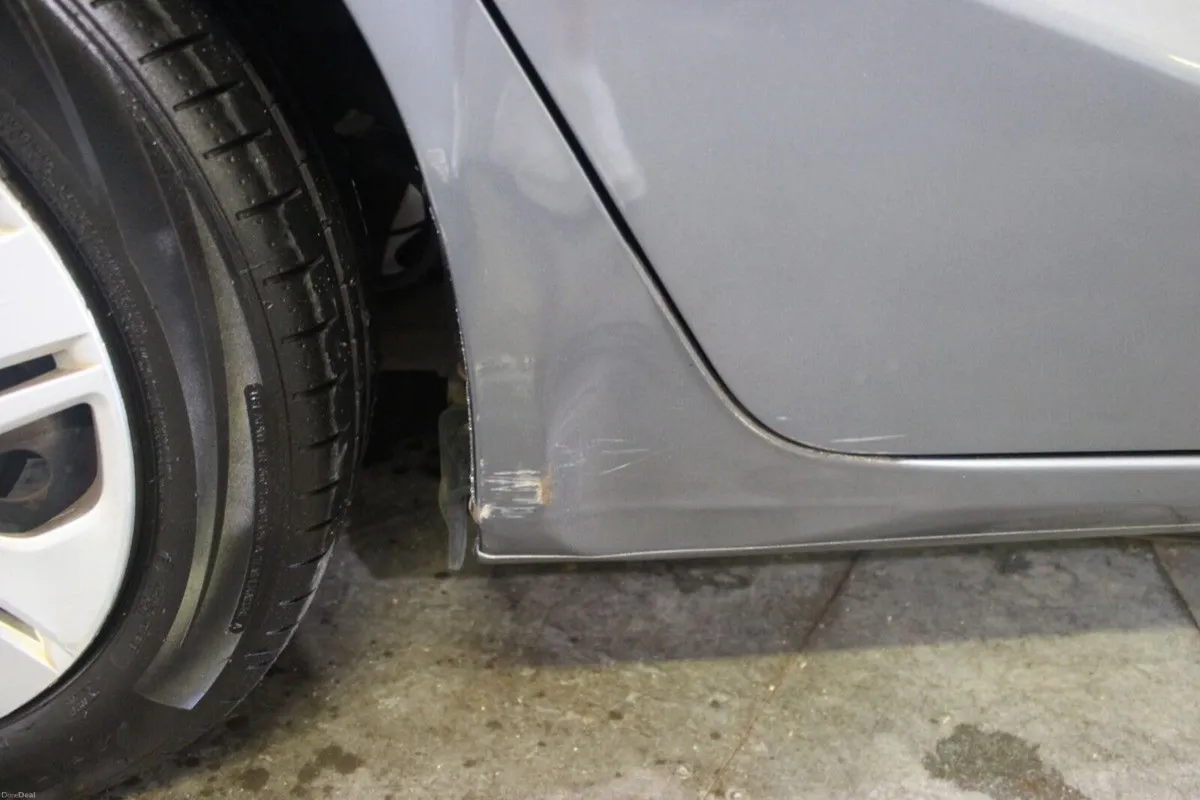 Honda Jazz 1.3 i-VTEC SE CVT AUTO - TENDER 34 - Image 3