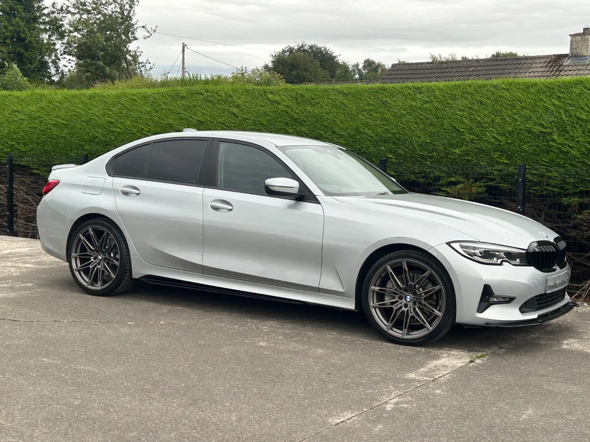2019 Bmw 330e sport pro - Image 2