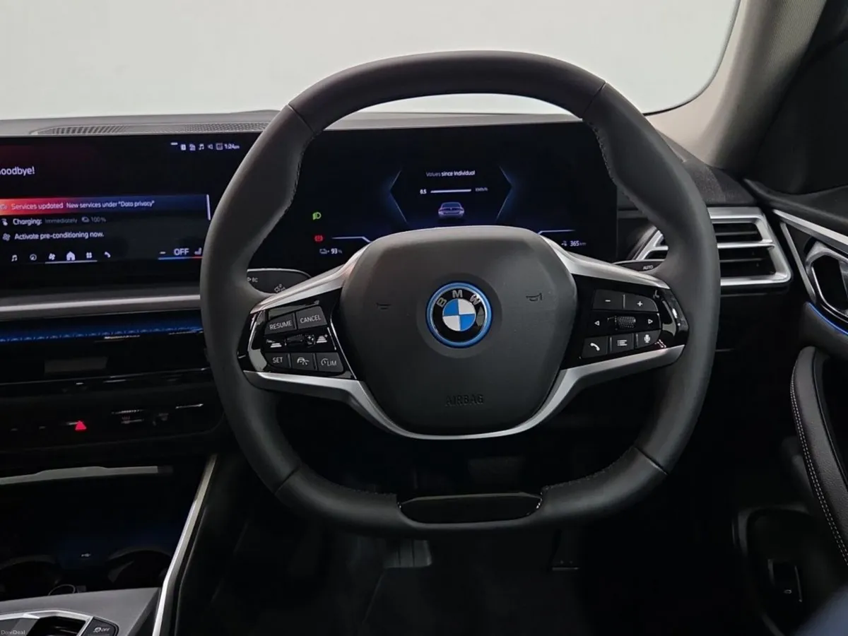 BMW i4 eDrive40 Sport - Image 5