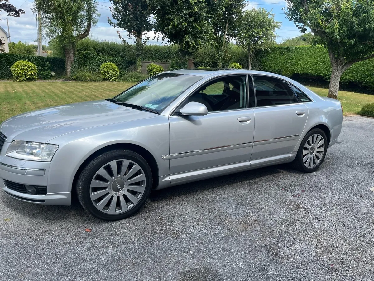 Audi A8 4.2 litre Quattro - Image 2