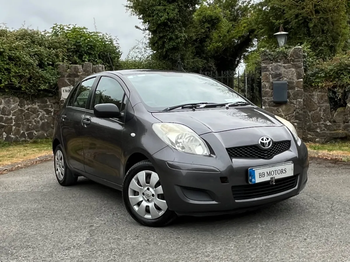 Toyota Yaris 1.0 VVT-i 5Dr Terra - Image 2