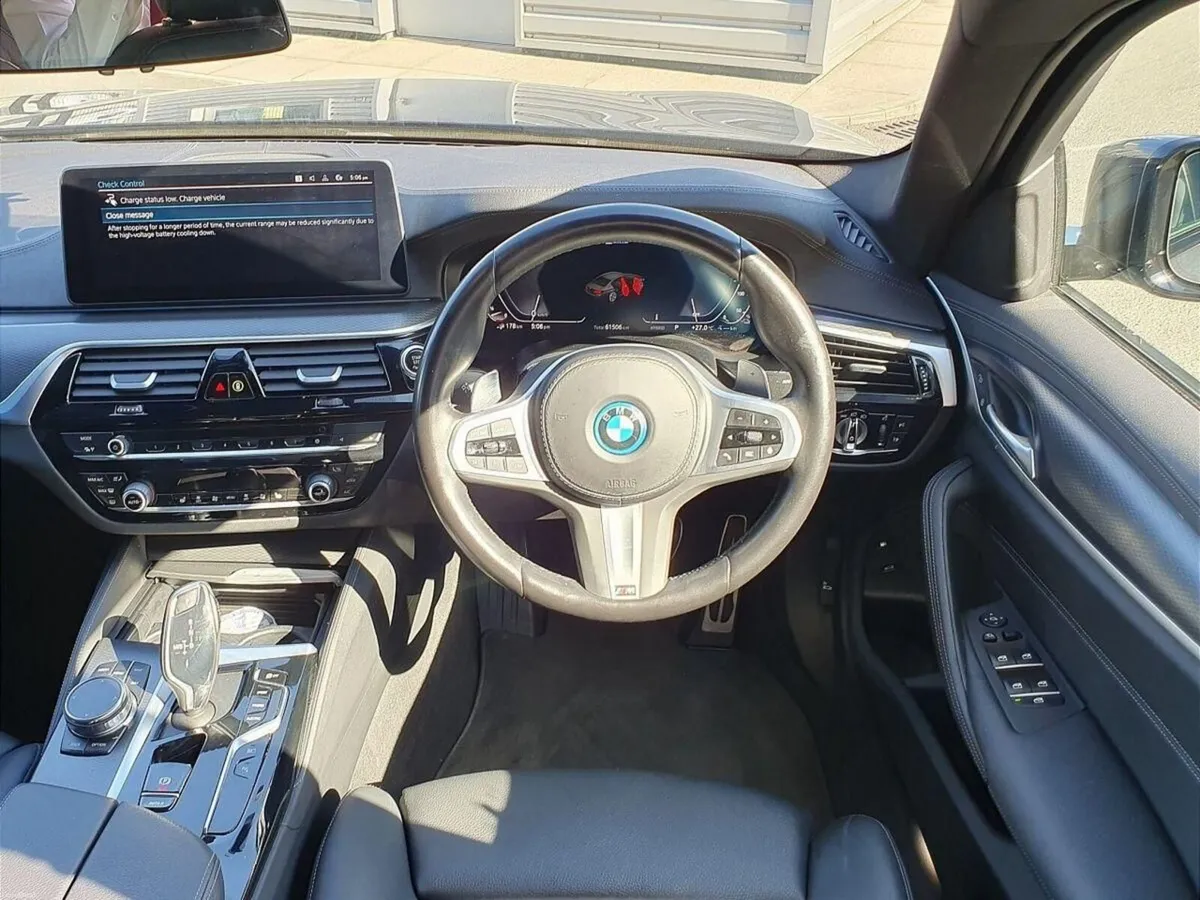 BMW 5-Series 530e M Sport Saloon - Image 5