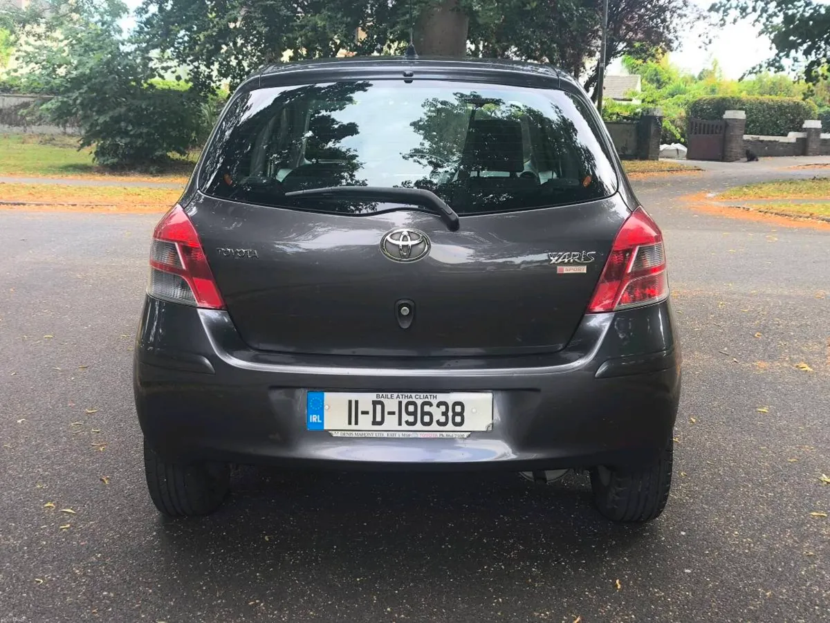 2011 YARIS SPORT NCT 7/2027 TAX 3/2027 FULL HISTOR - Image 3