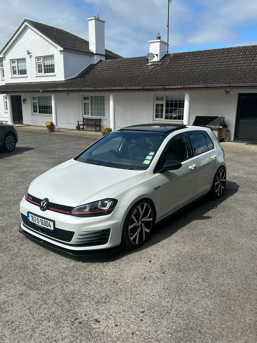 Golf GTI Performance - Image 1