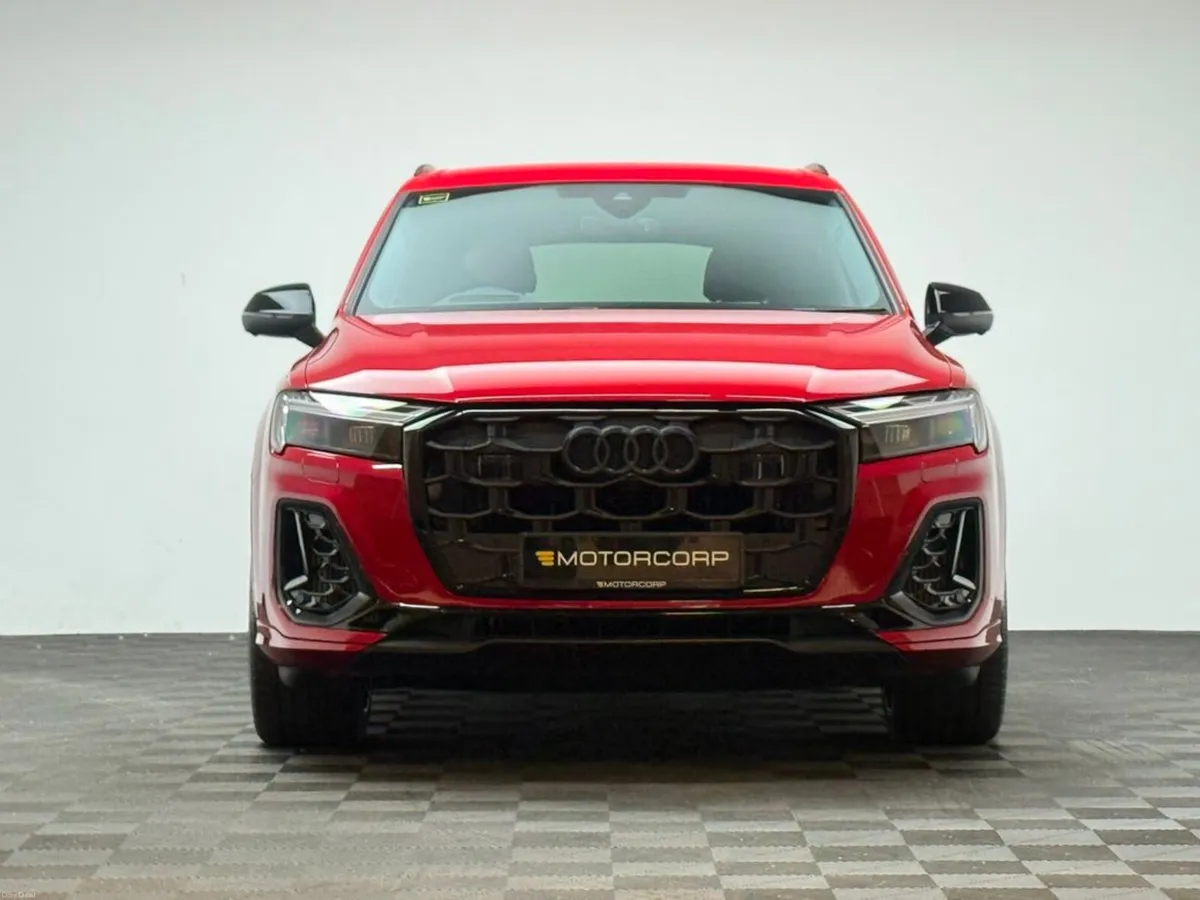 Audi Q7 S LINE BLK ED 55 TFSI E QUATTRO *PAN ROOF* - Image 2