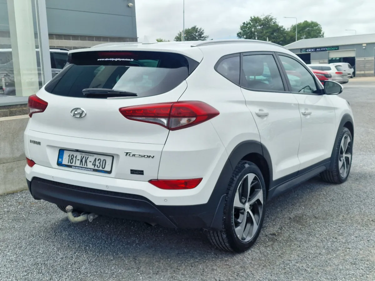 Hyundai Tucson Executive SE 5DR - Image 3