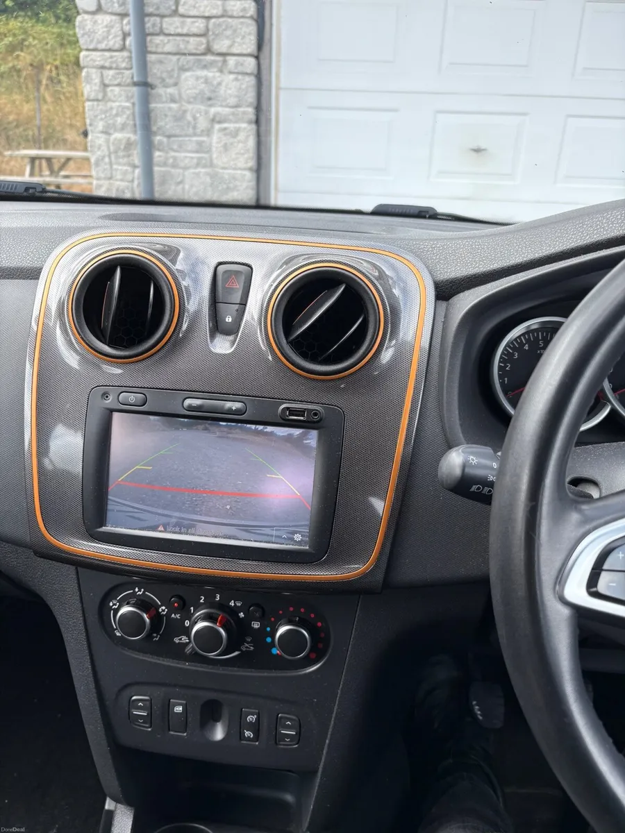 Dacia Sandero Stepway 2017 - Image 6