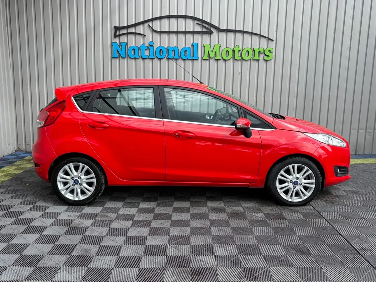 2015 Ford Fiesta 1.2 PETROL - Image 2