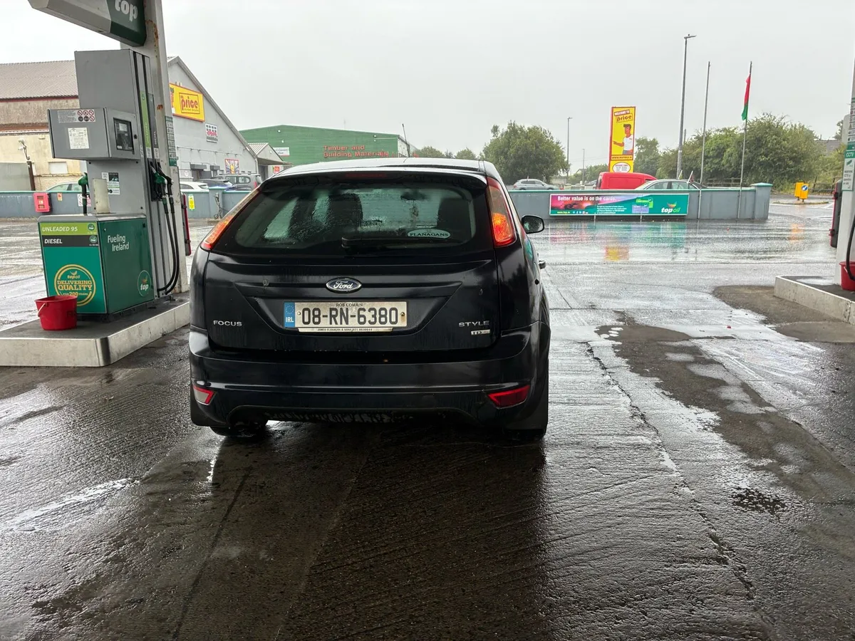 2008 ford focus NCT 2:27 TAX 9:26 - Image 4