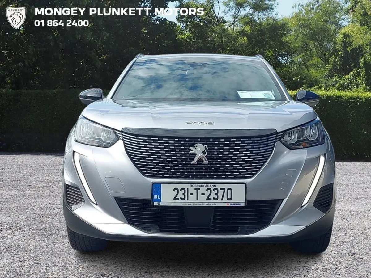 Peugeot 2008 Allure 1.2 100bhp - Image 2