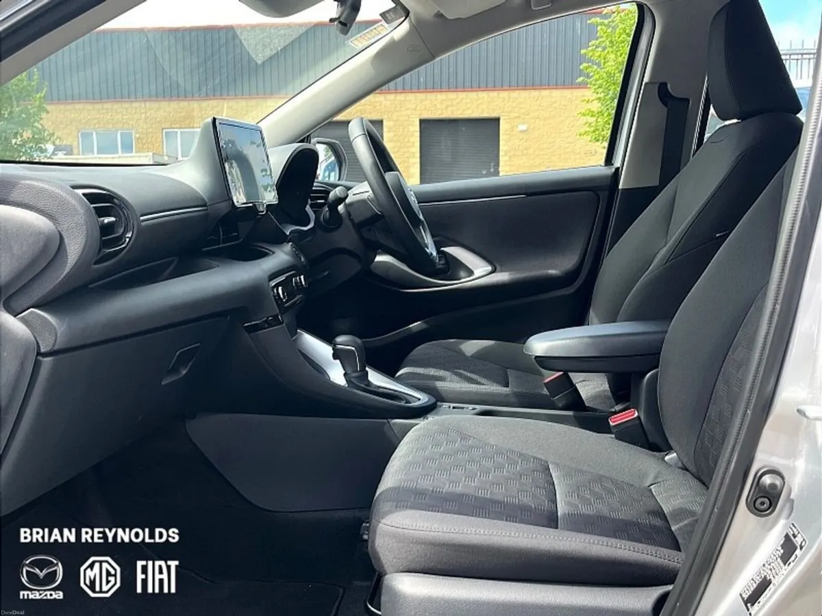 Mazda Mazda2 HYBRID 5DR (116ps) Centre-Line AT - Image 6