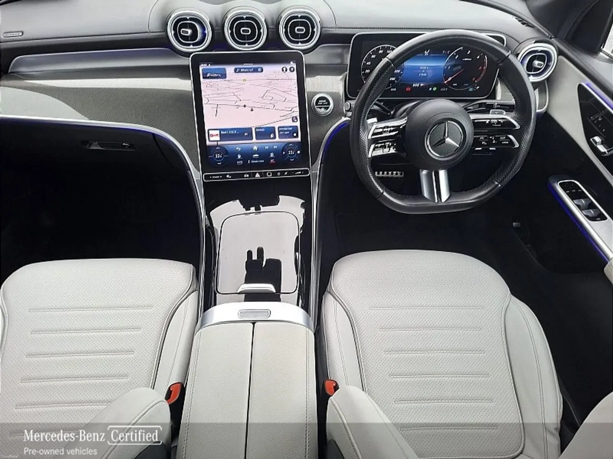 Mercedes-Benz GLC GLC220D 4MATIC AMG Line A/T - Image 5