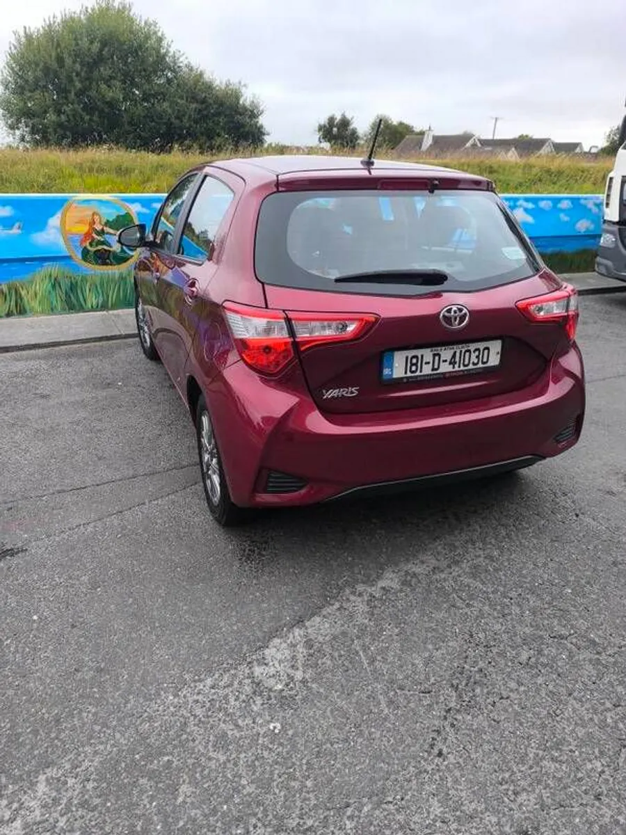 2018 Toyota Yaris - Image 3