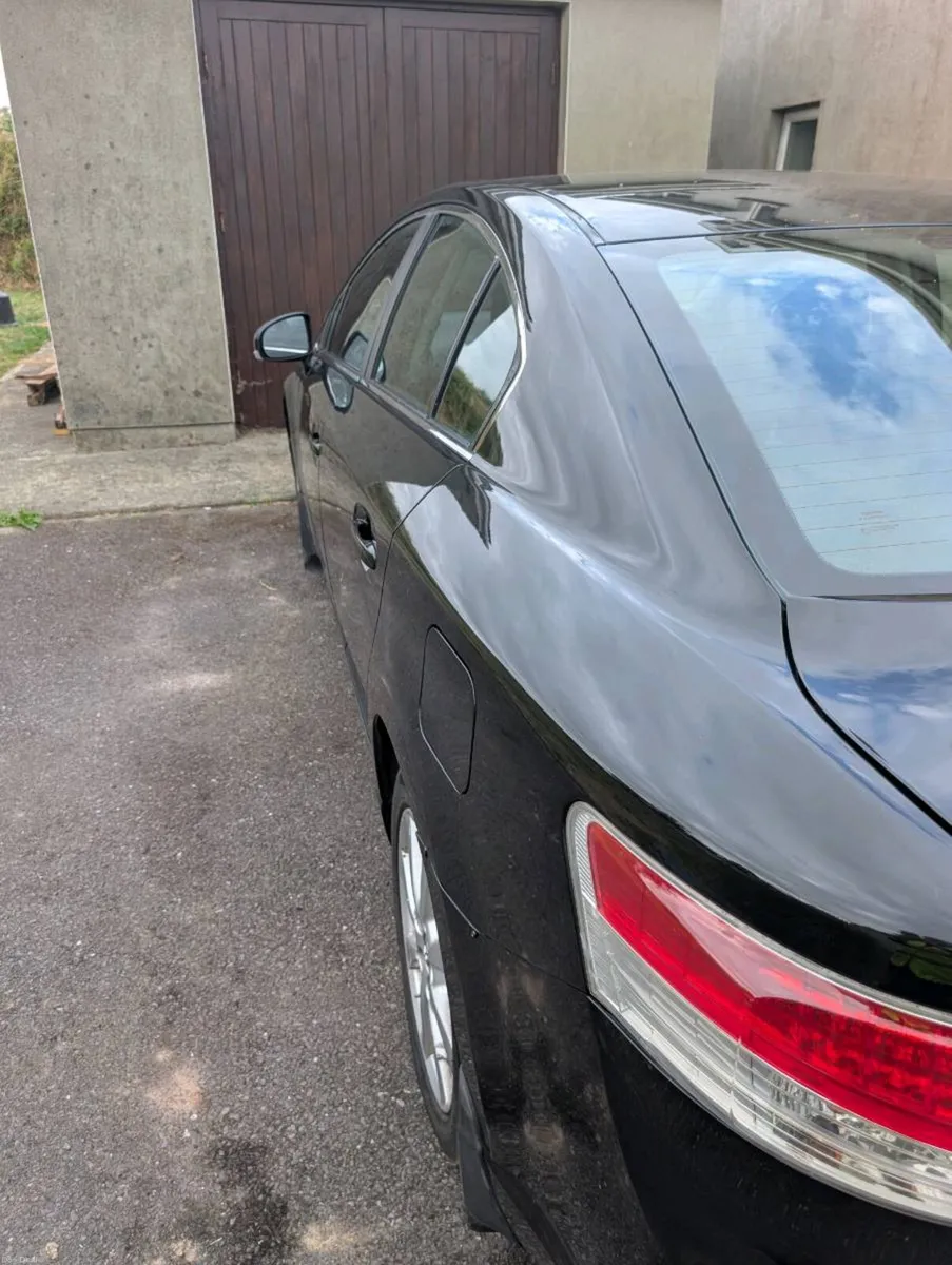 Toyota Avensis - Image 4
