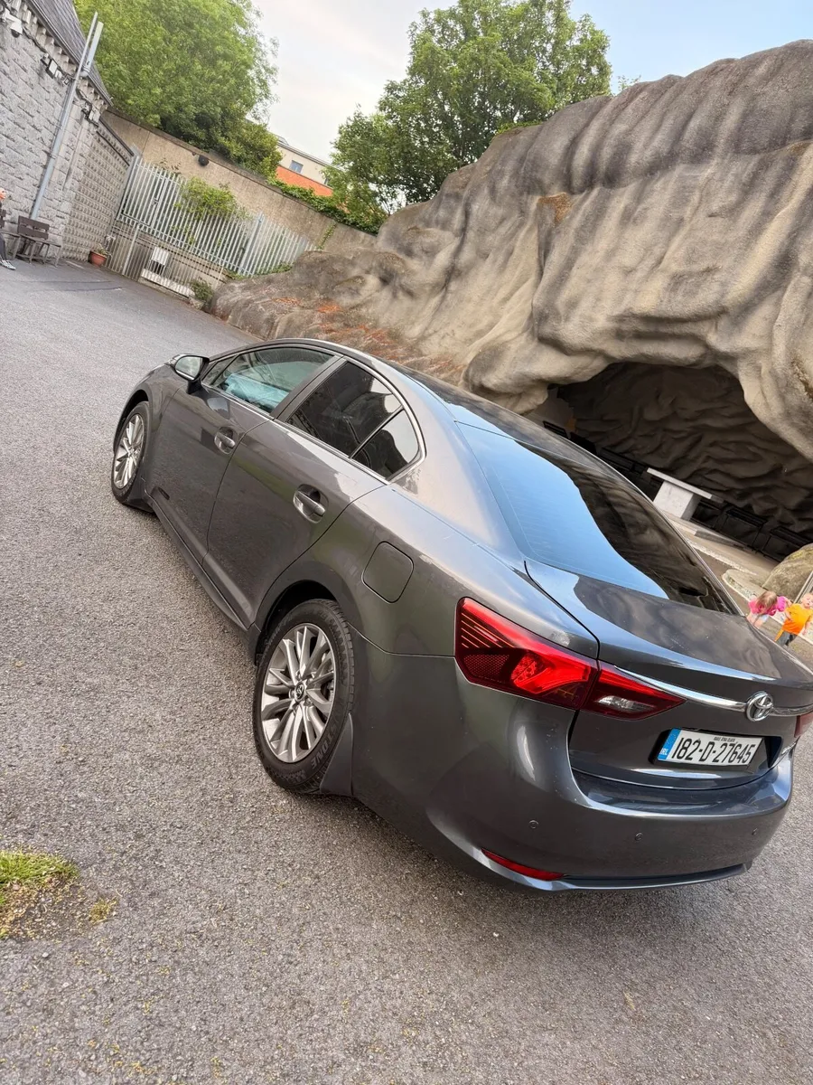 Toyota Avensis 2018 - Image 3