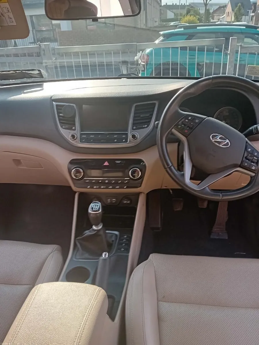 Hyundai Tucson 2017 - Image 3