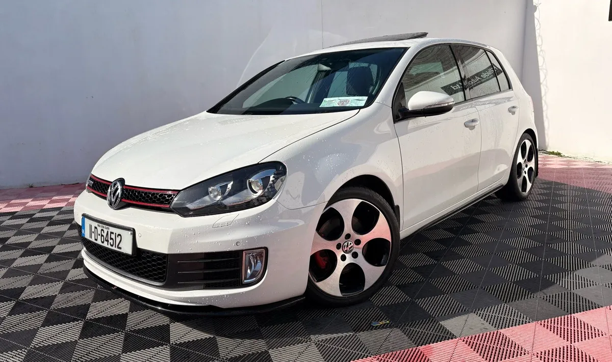 11 Vw golf gti 2.0 dsg - Image 2