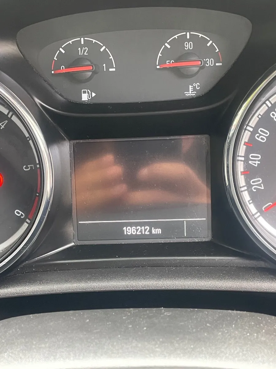 Opel Astra 2016 - Image 3