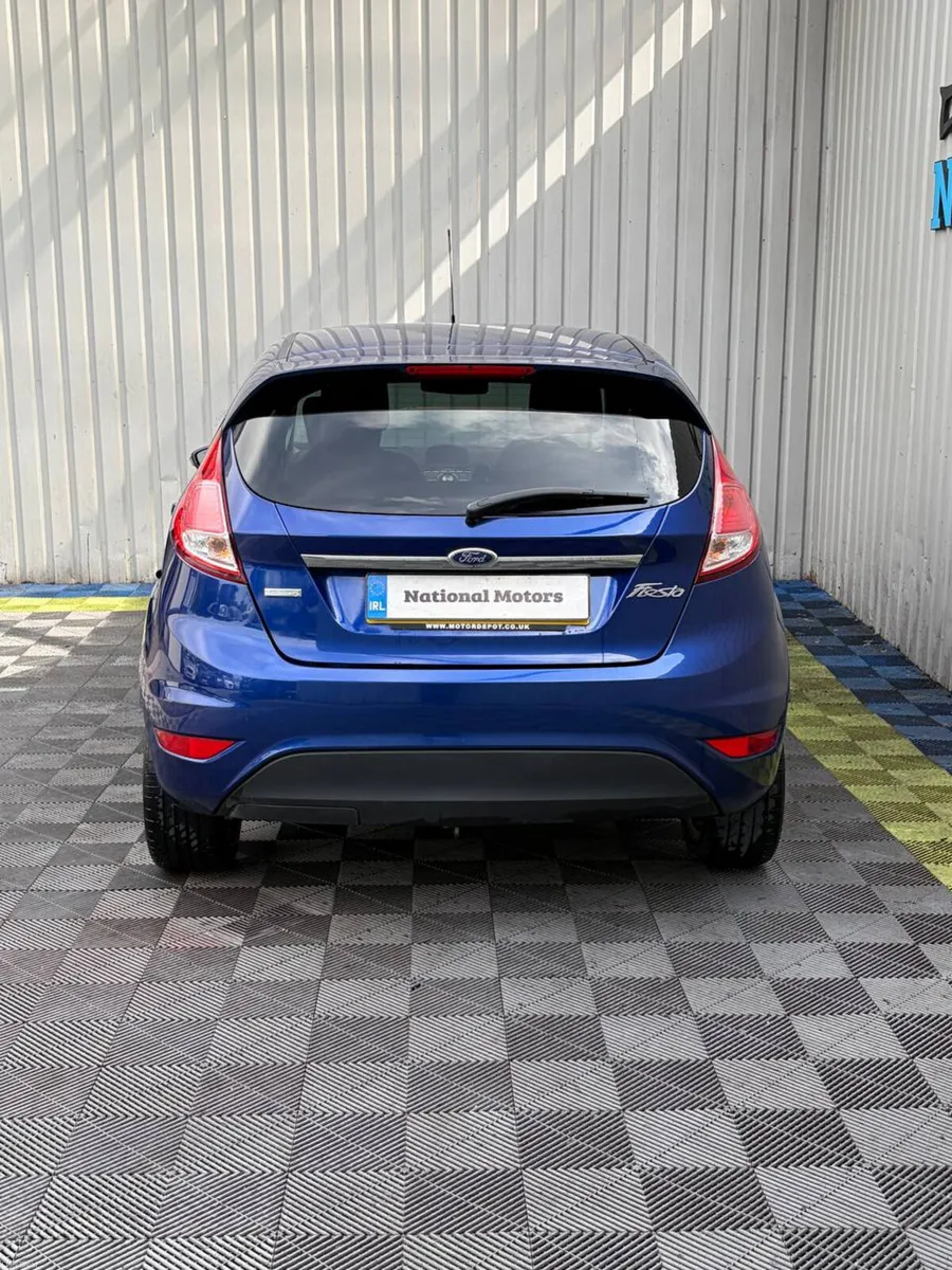 2015 Ford Fiesta TITANIUM 1.0 PETROL - Image 4