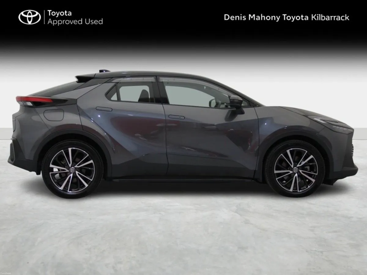 Toyota C-HR PHEV SOL - Image 3