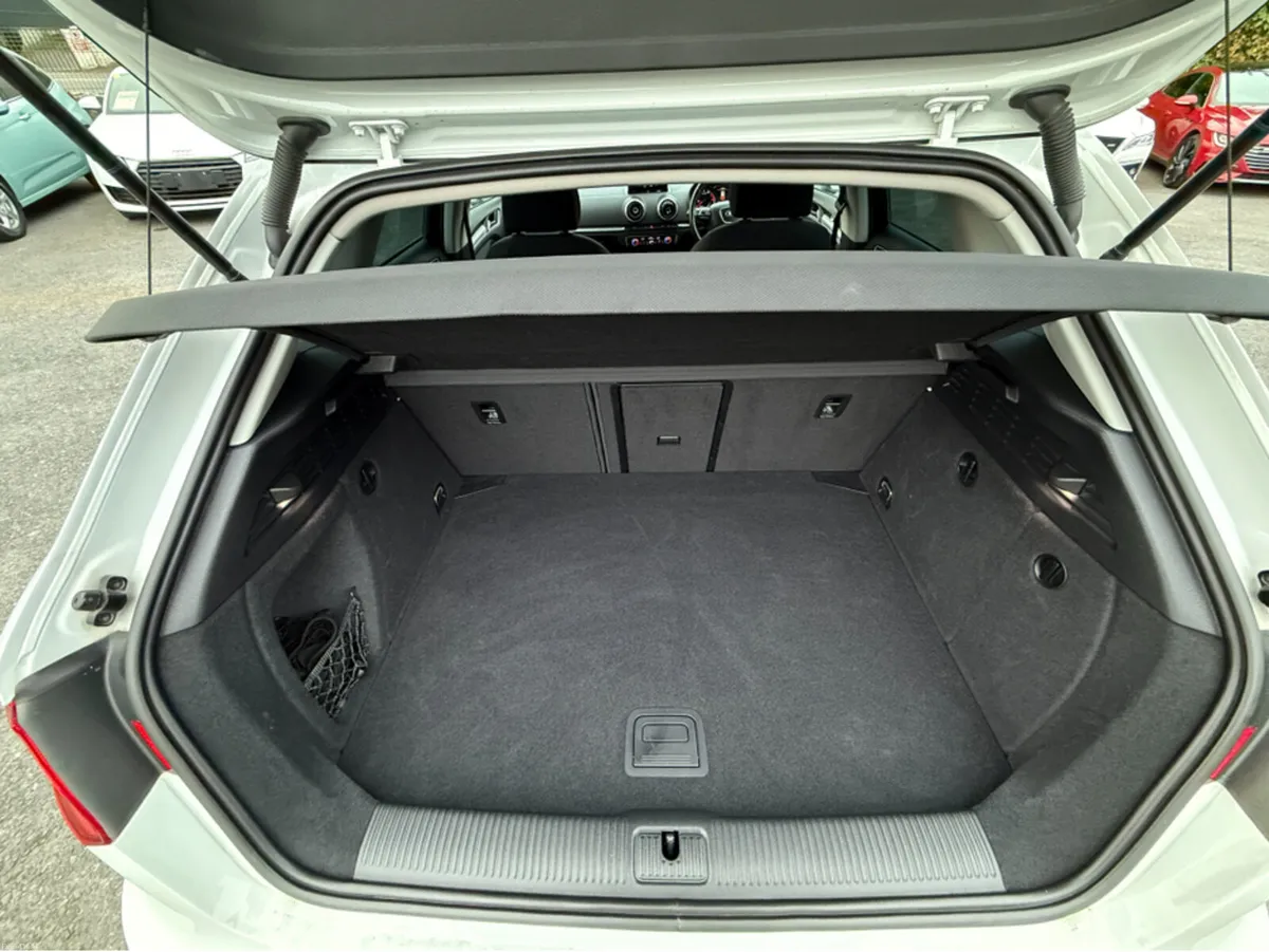 Audi A3 1.4 TFSI AUTOMATIC - REVERSING CAMERA - PA - Image 5