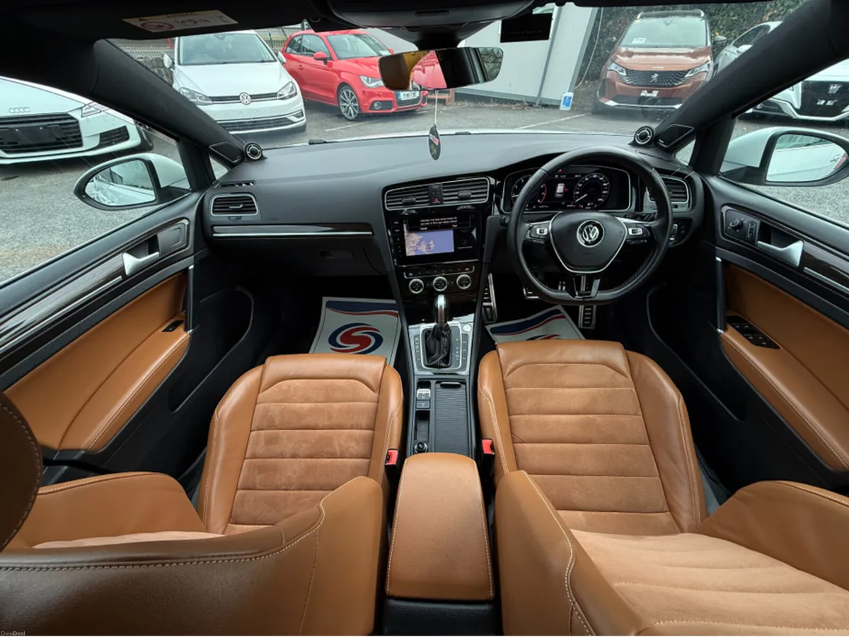 Volkswagen Golf 1.4 TSI AUTOMATIC MILANO EDITION - - Image 2