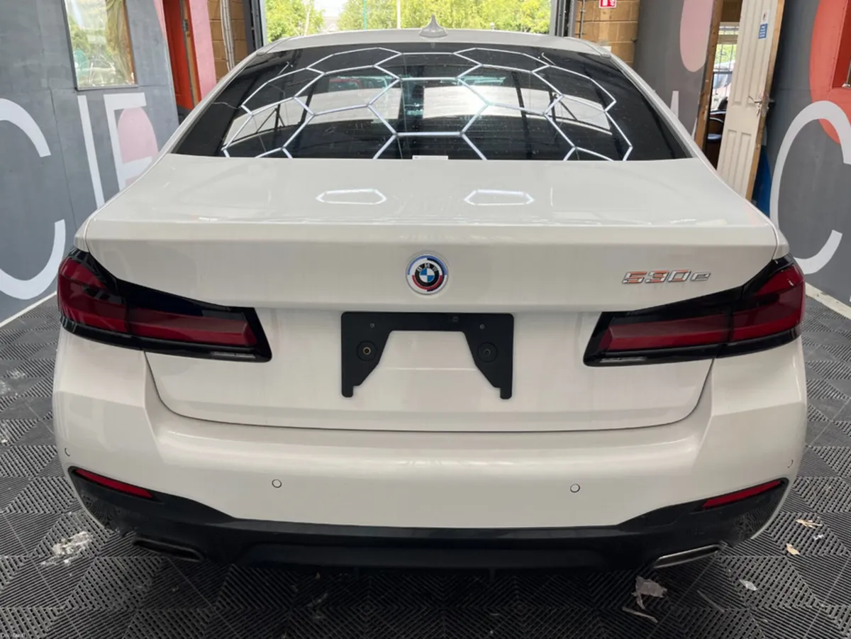 BMW 5-Series 2022 BMW 5 SERIES 4D 530e AUTOMATIC / - Image 3
