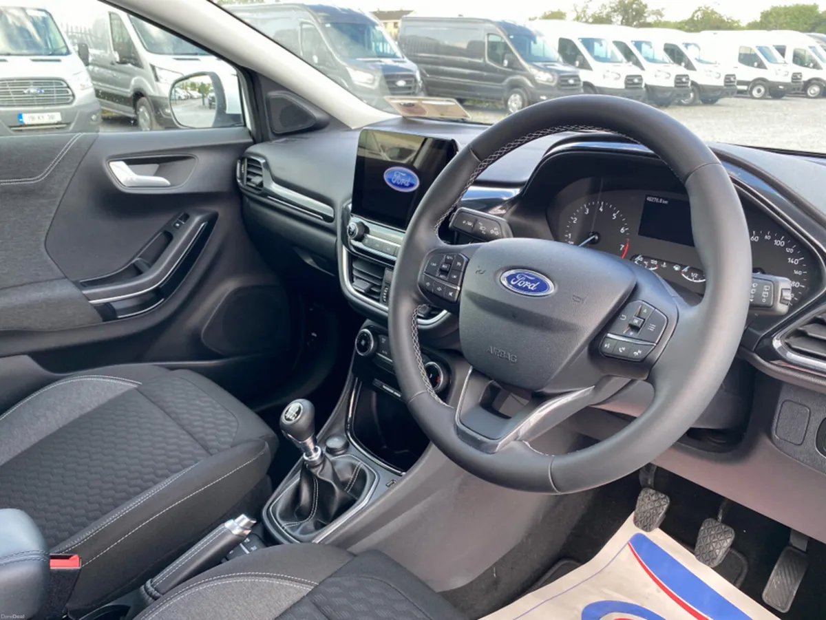 Ford Puma Titanium..Rear Camera - Image 6