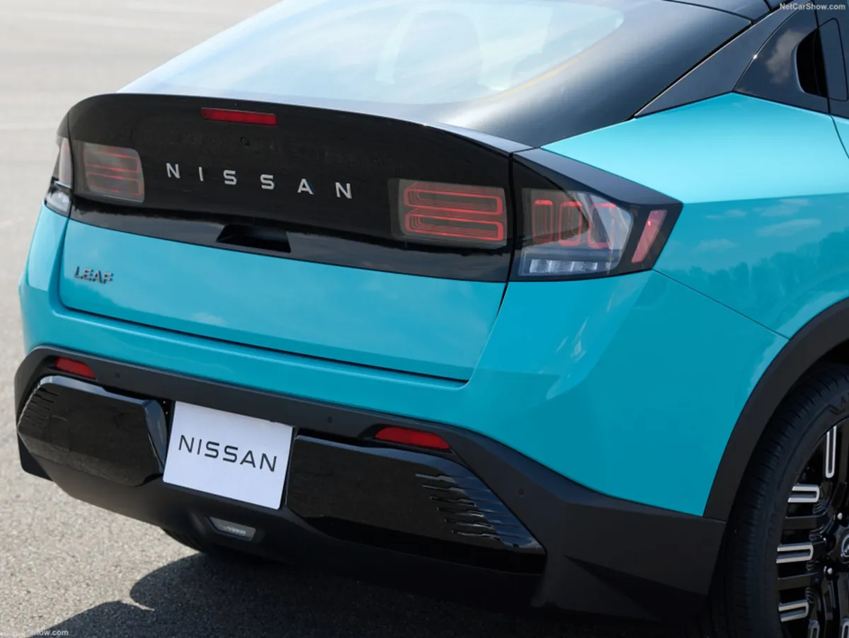 Nissan Leaf 52 kWh EVOLVE 2Tone - Image 4