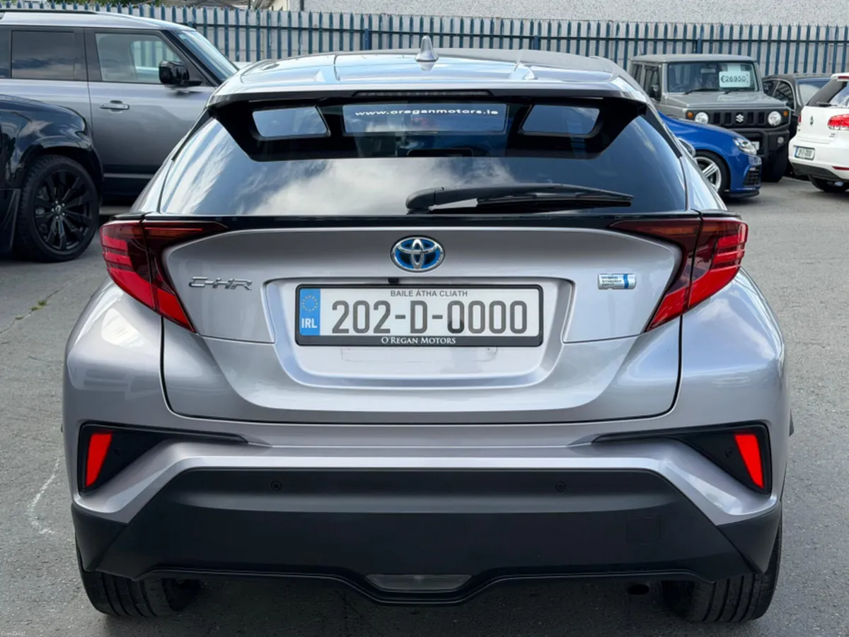 Toyota C-HR (202) 1.8 HYBRID SPORT AUTO - Image 5