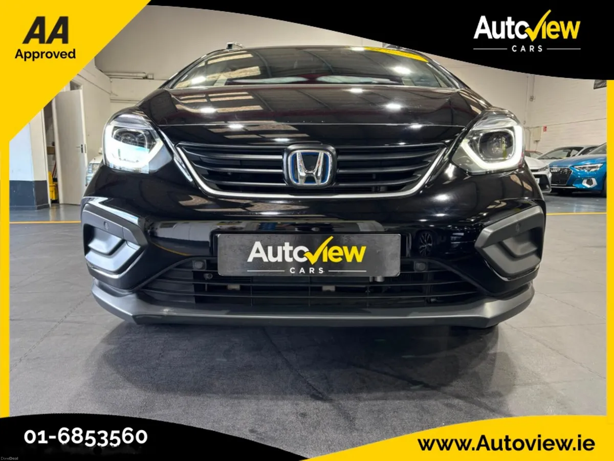 Honda Fit 1.5 Cross Self-Charging Hybrid Automatic - Image 2