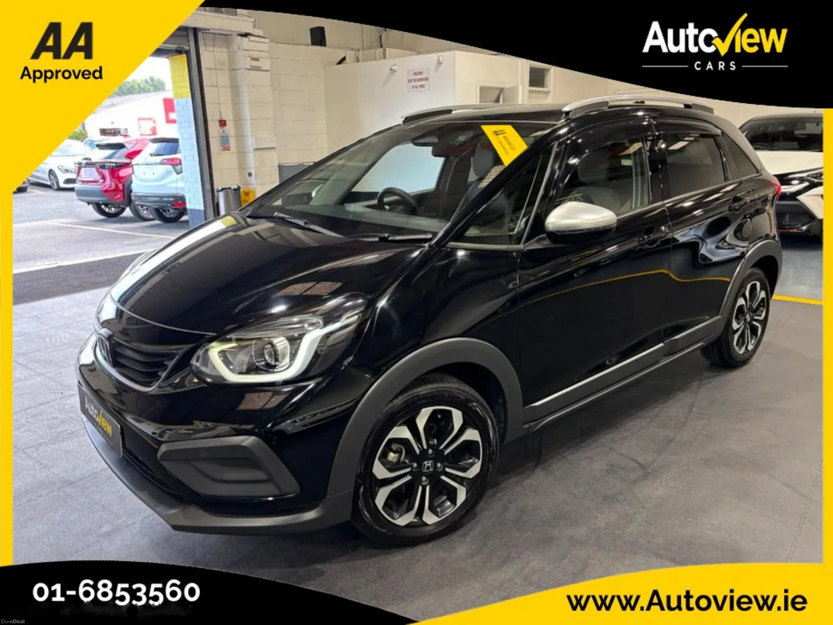 Honda Fit 1.5 Cross Self-Charging Hybrid Automatic - Image 5