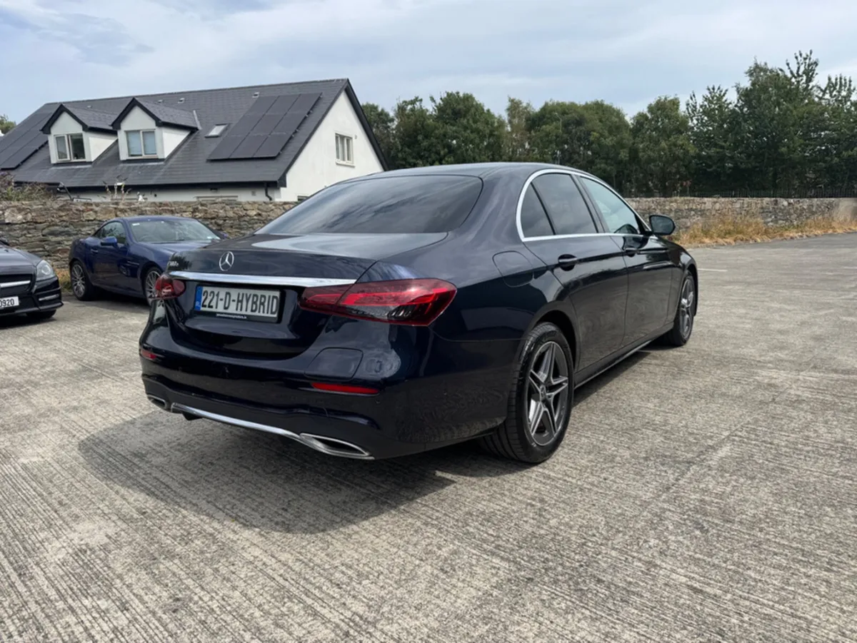 Mercedes-Benz E-Class E300e AMG LINE EDITION - Image 5